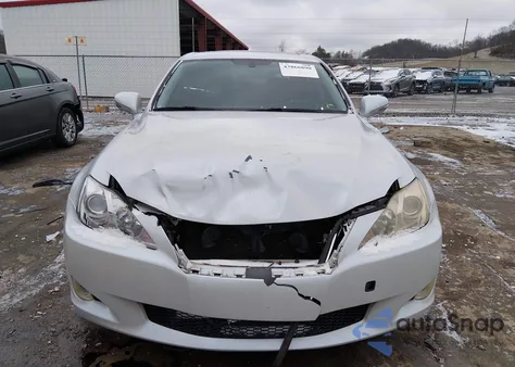 2009 Lexus Is 250 from USA, damaged, VIN JTHCK262295028084